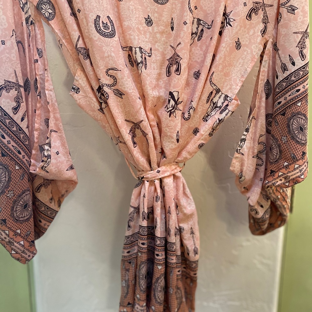 🦋Spell and The Gypsy Collective Tribal Kimono - Picture 14 of 14